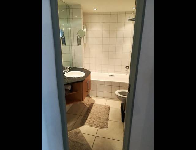 2 BEDROOM PROPERTY TO RENT IN CLAREMONT